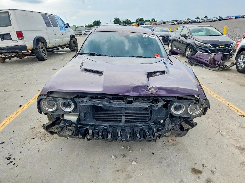 2020 DODGE CHALLENGER SXT 5