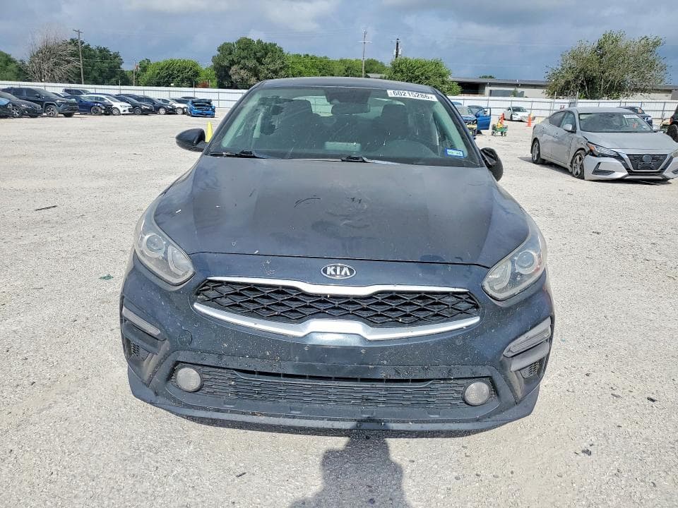 2019 KIA FORTE FE 5