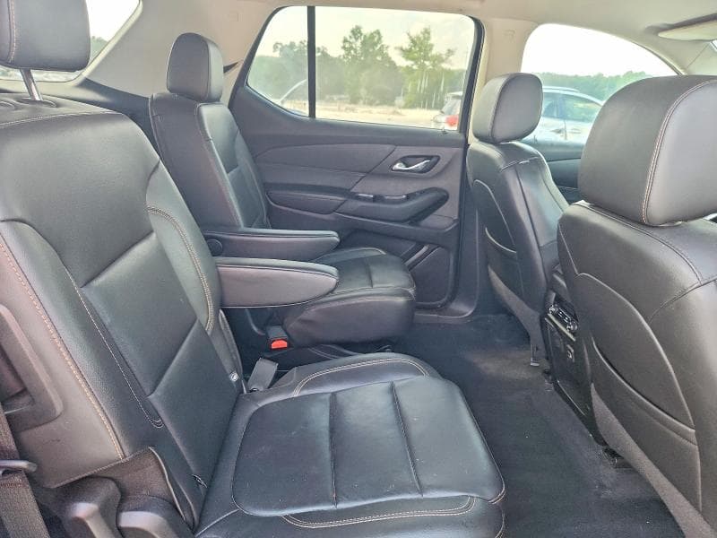 2021 CHEVROLET TRAVERSE LT LT 10
