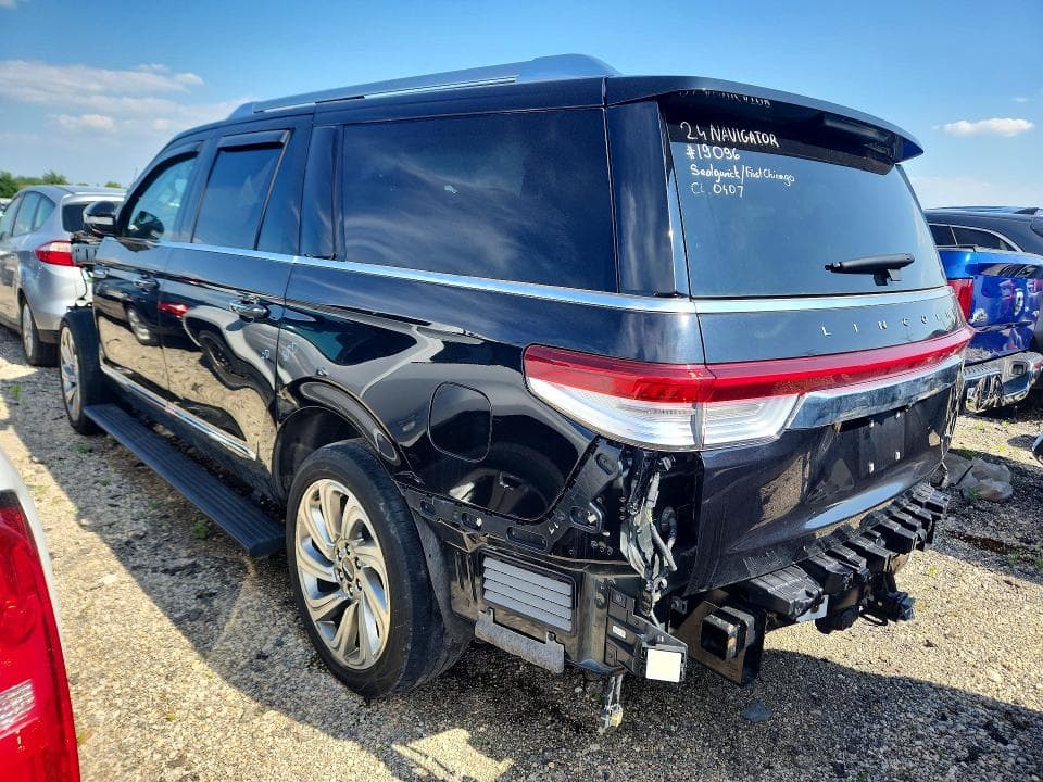 2024 LINCOLN NAVIGATOR L L 2
