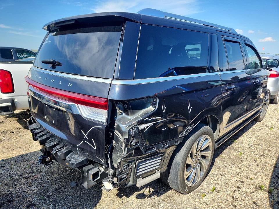 2024 LINCOLN NAVIGATOR L L 3