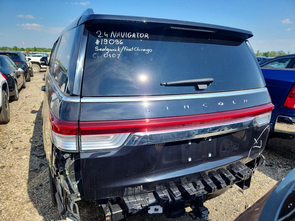 2024 LINCOLN NAVIGATOR L L 6