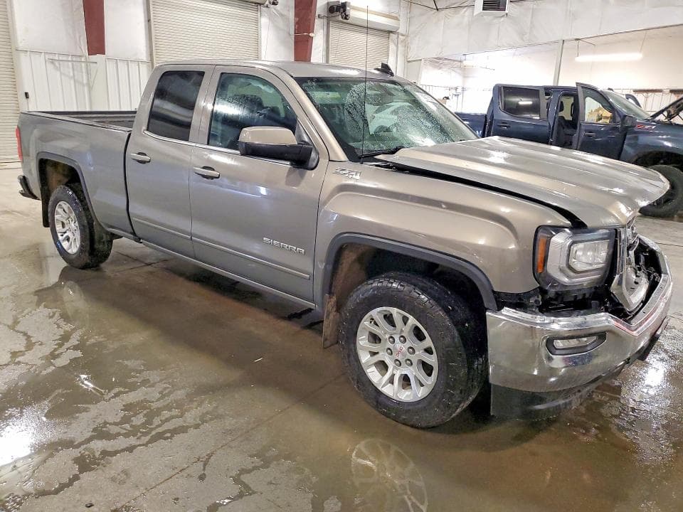 2017 GMC SIERRA K1500 SLE K1500 SLE 4
