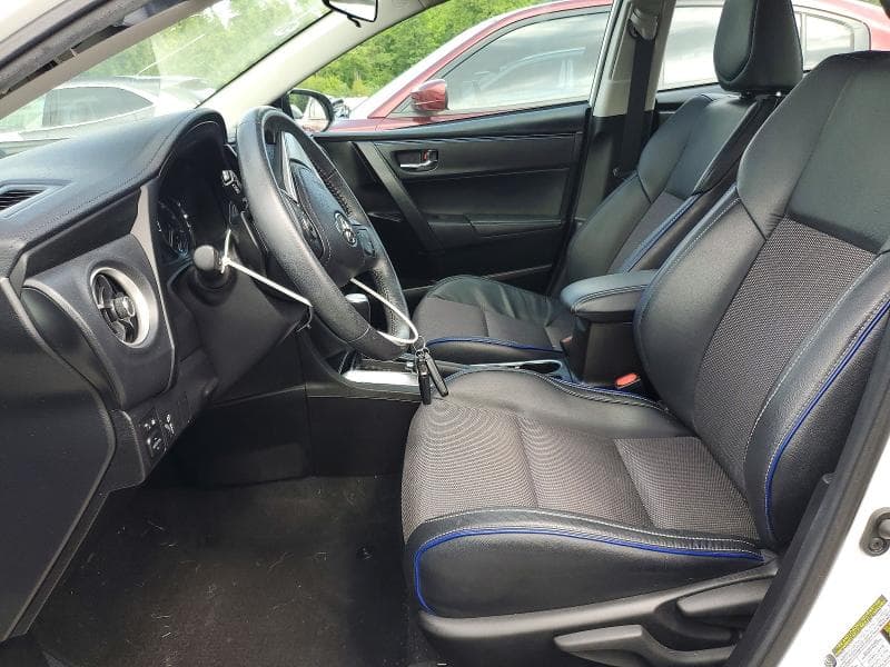 2019 TOYOTA COROLLA SE 7