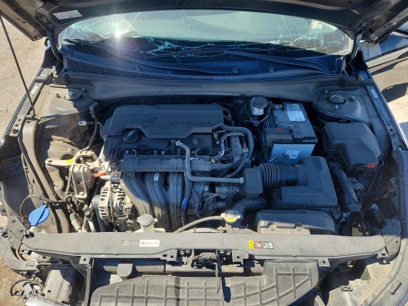 2023 HYUNDAI ELANTRA LIMITED 11