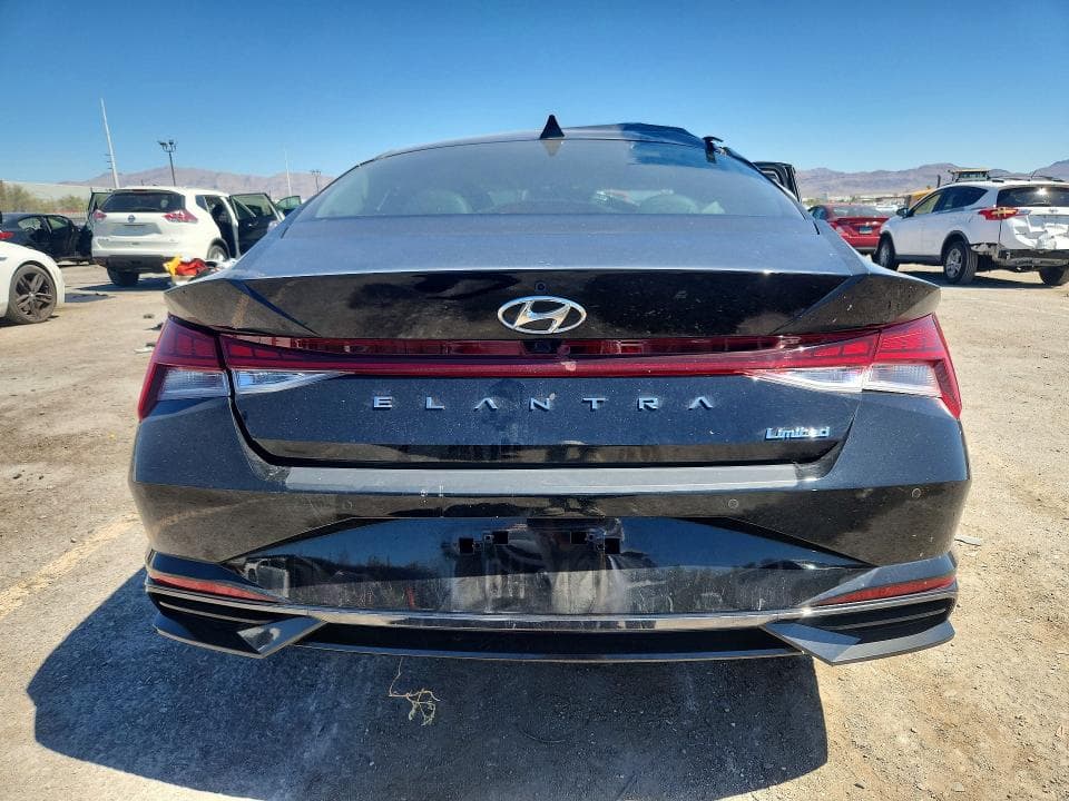 2023 HYUNDAI ELANTRA LIMITED 6