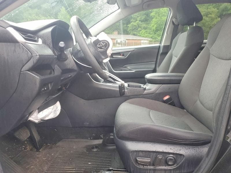 2023 TOYOTA RAV4 XLE 7