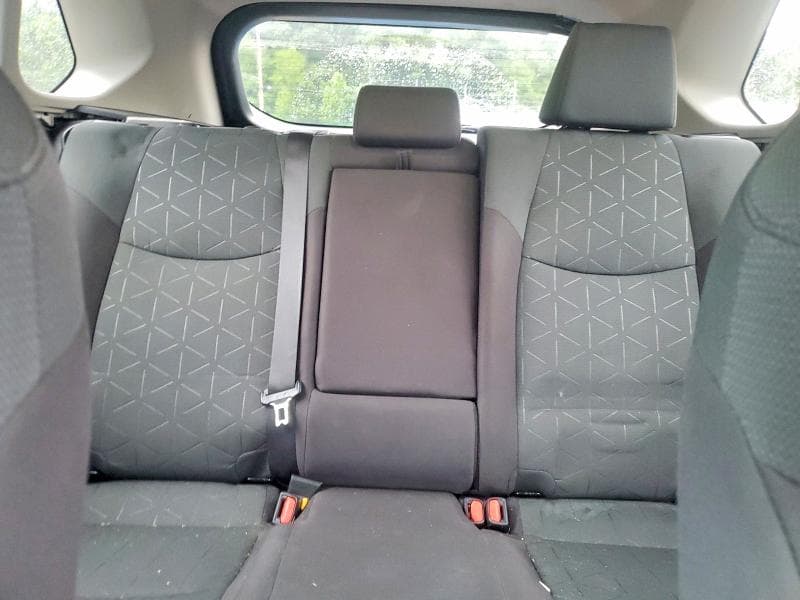 2023 TOYOTA RAV4 XLE 10