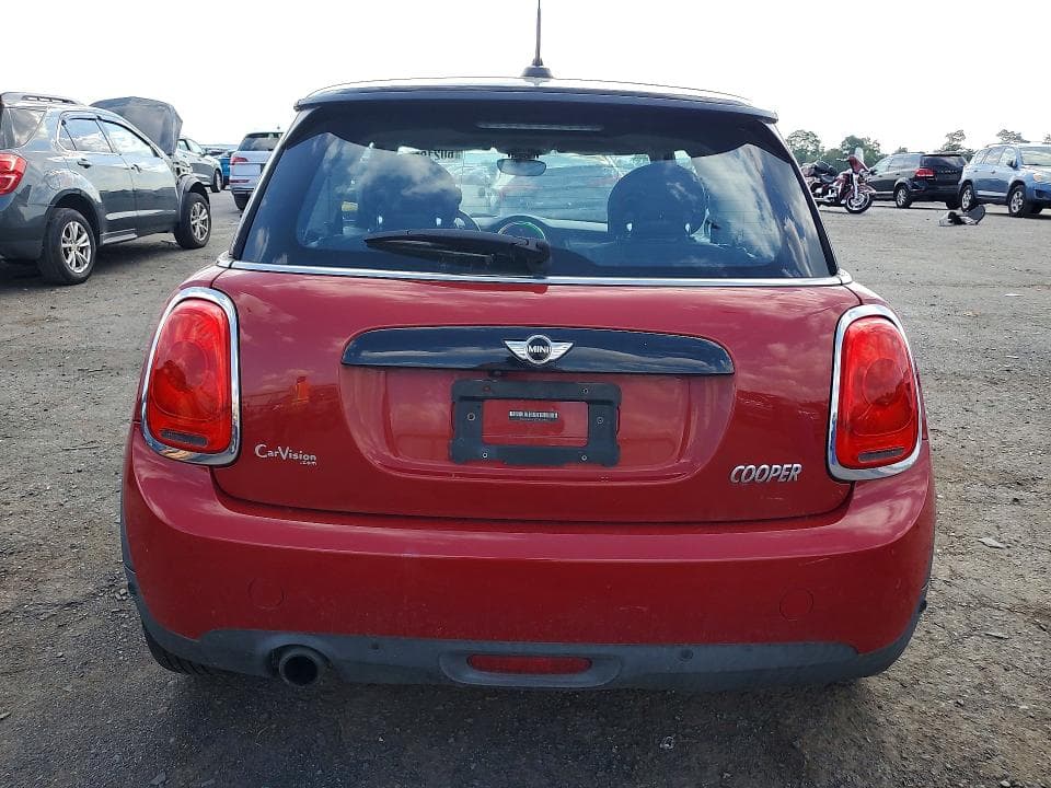 2018 MINI COOPER 6