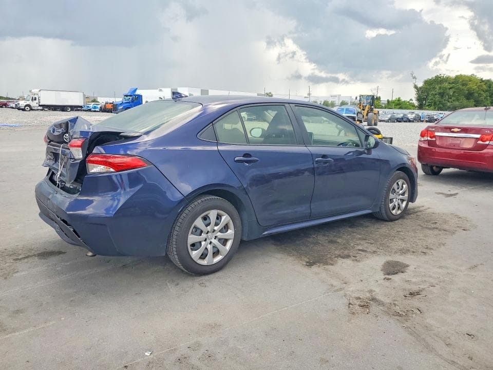 2021 TOYOTA COROLLA LE 3
