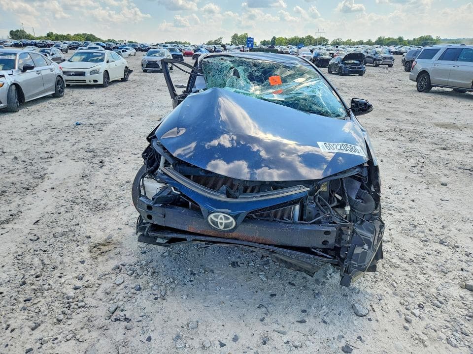 2017 TOYOTA COROLLA SE 5