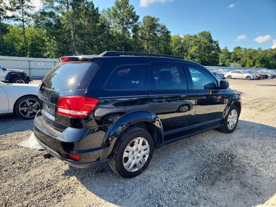 2019 DODGE JOURNEY SE 3