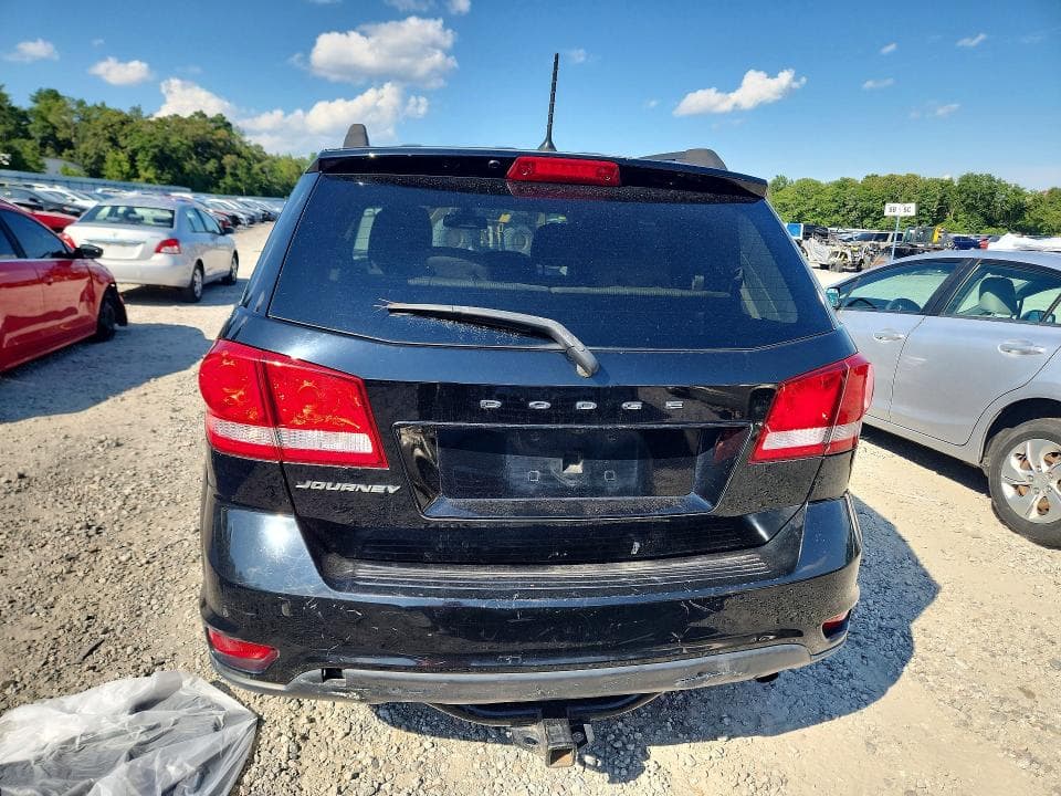 2019 DODGE JOURNEY SE 6