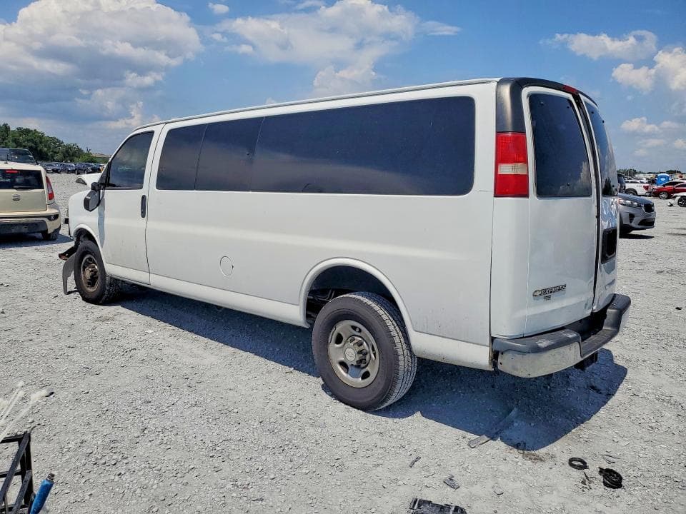 2019 CHEVROLET EXPRESS G3500 LT 2