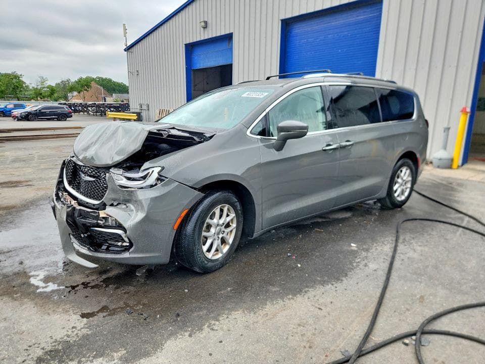 2021 CHRYSLER PACIFICA TOURING L - 1