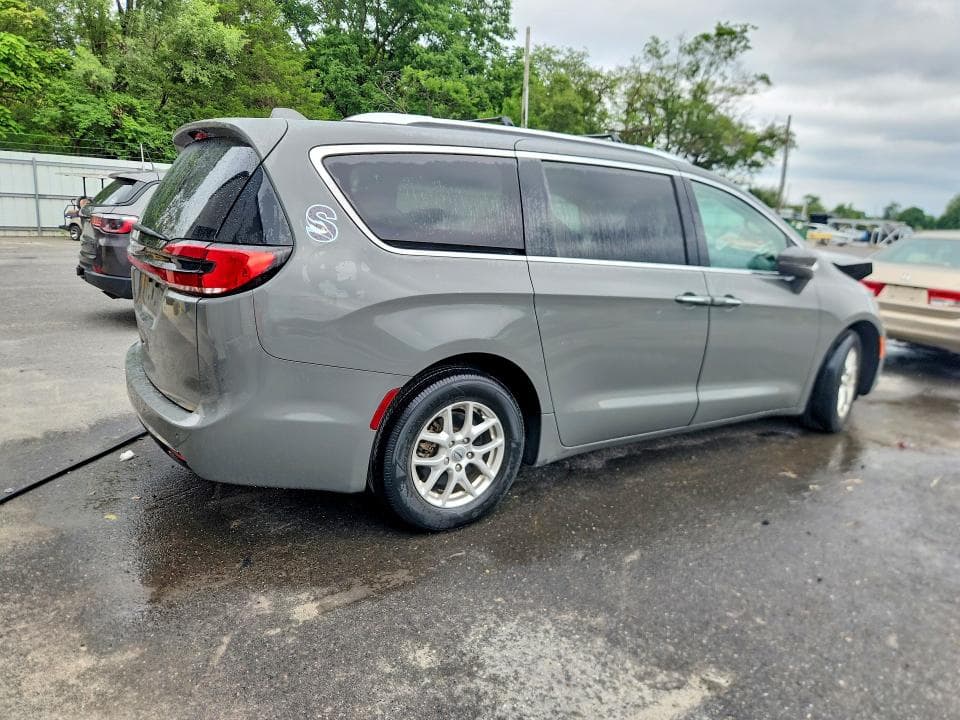 2021 CHRYSLER PACIFICA TOURING L 3