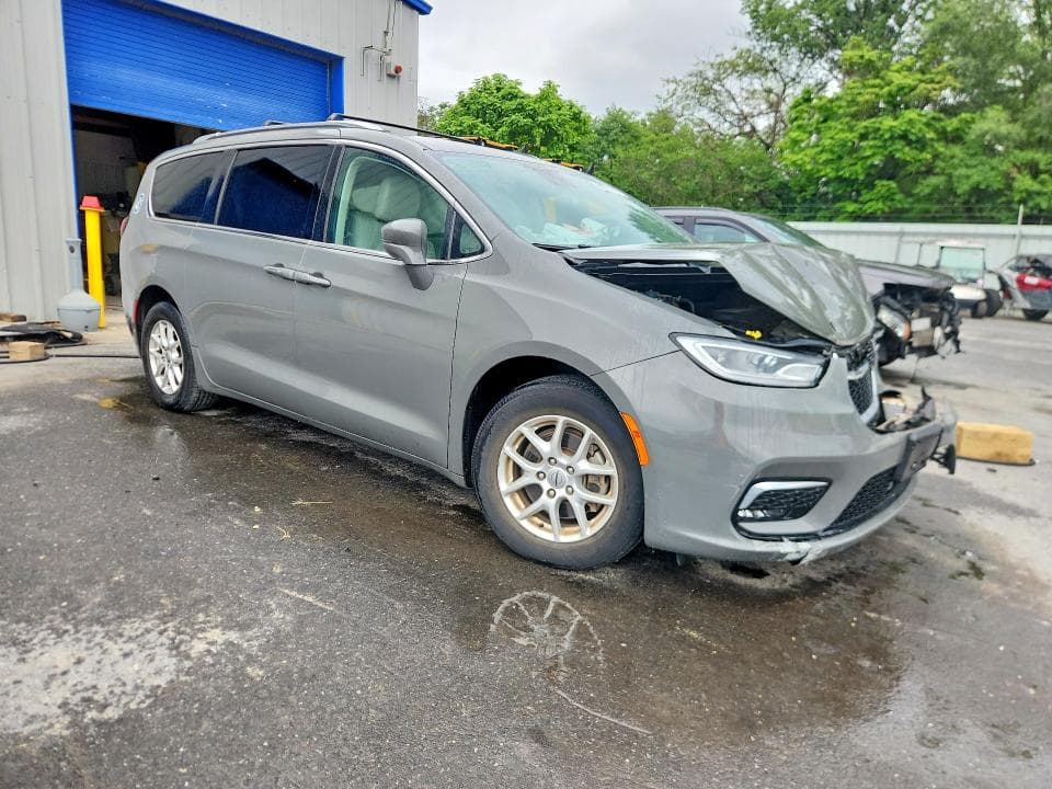2021 CHRYSLER PACIFICA TOURING L 4