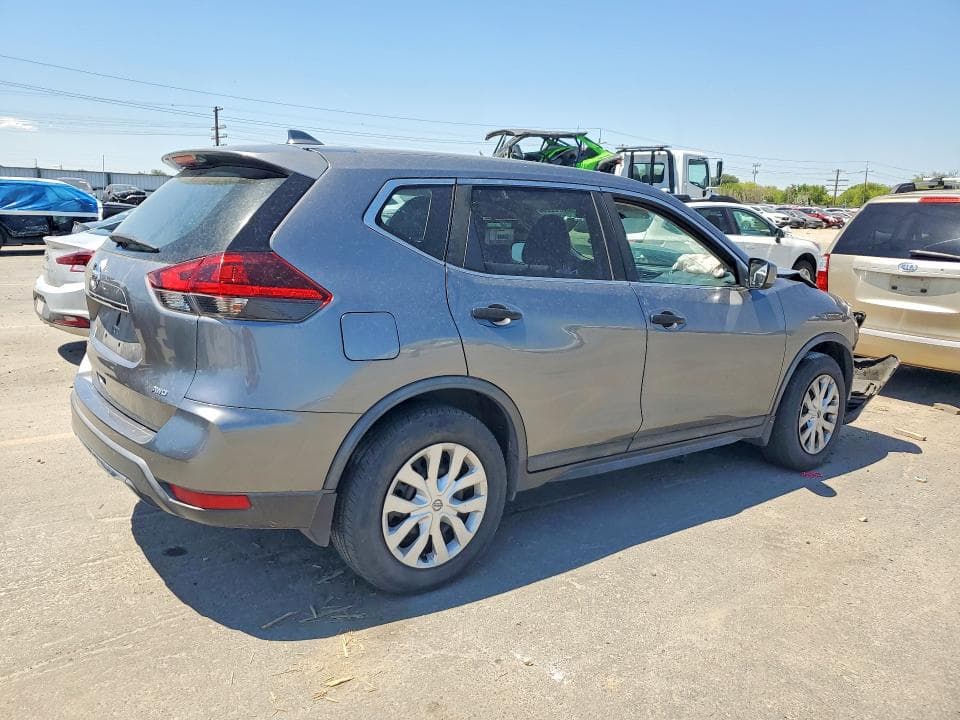 2018 NISSAN ROGUE S 3
