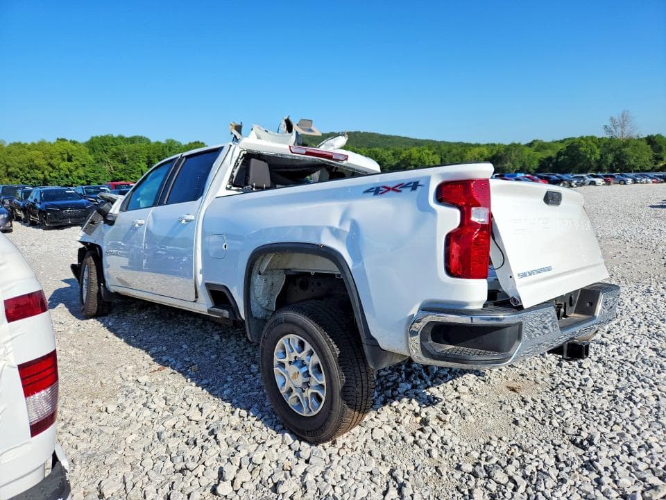 2026 CHEVROLET SILVERADO K2500 HEAVY DUTY LT 2