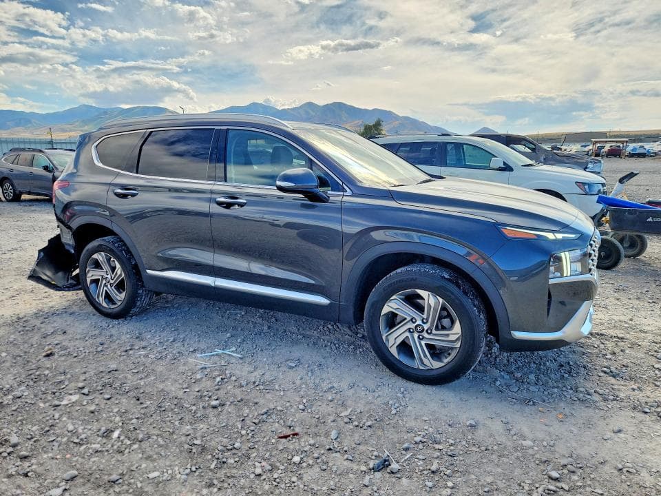 2022 HYUNDAI SANTA FE SEL 4