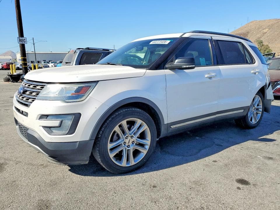 2017 FORD EXPLORER XLT - 1