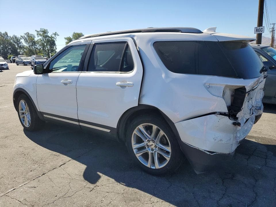 2017 FORD EXPLORER XLT 2