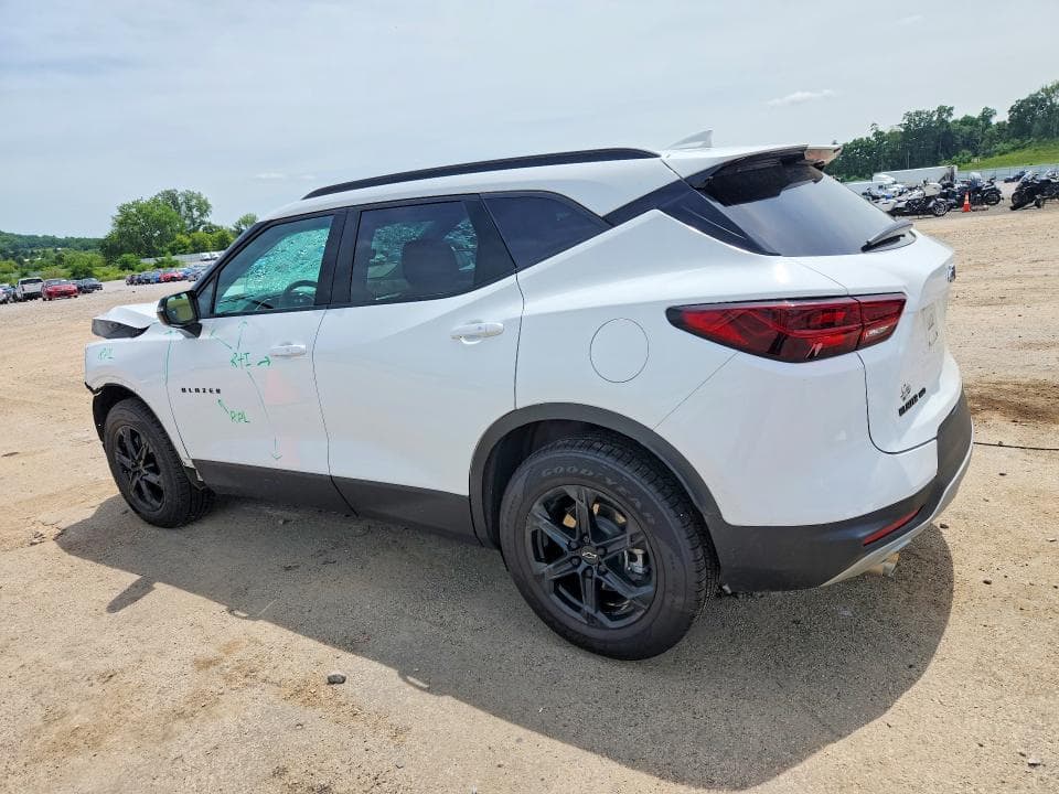 2023 CHEVROLET BLAZER 3LT 2