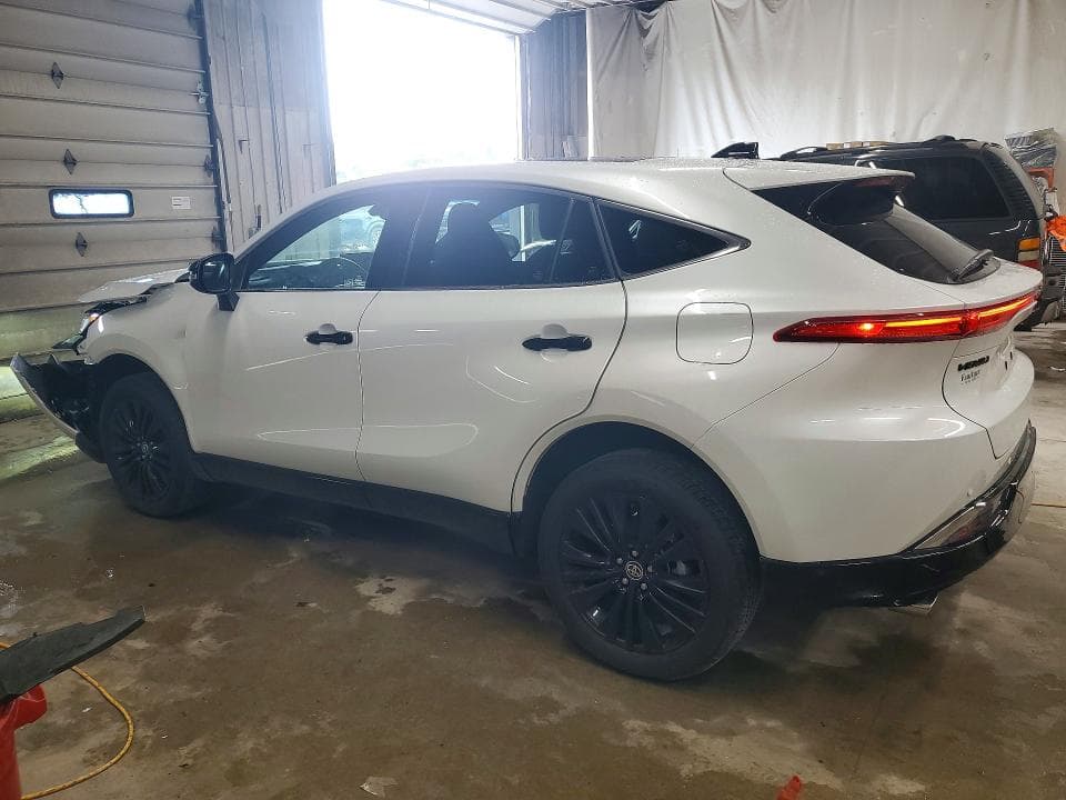 2023 TOYOTA VENZA NIGHTSHADE EDITION 2