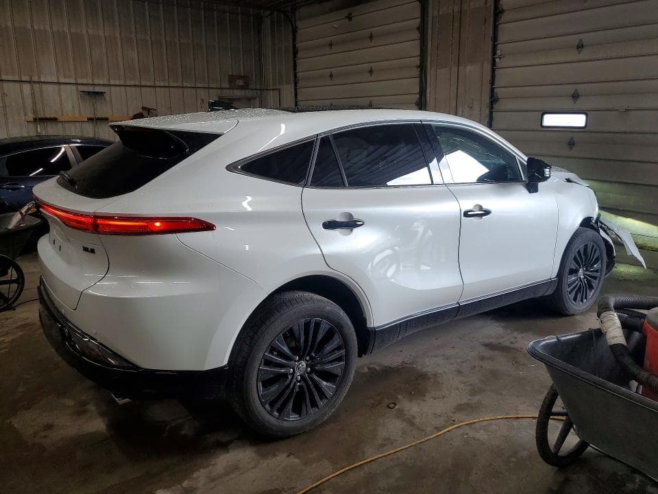 2023 TOYOTA VENZA NIGHTSHADE EDITION 3