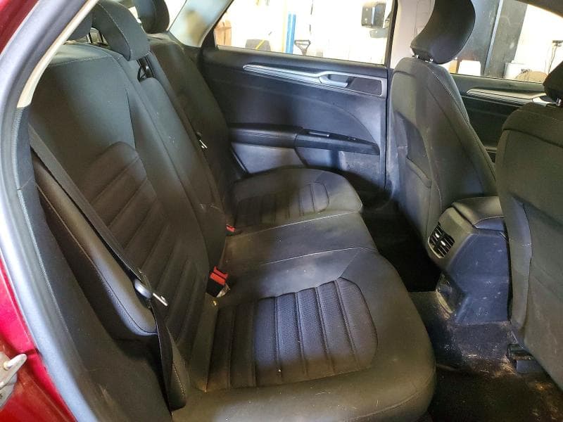 2017 FORD FUSION SE 10