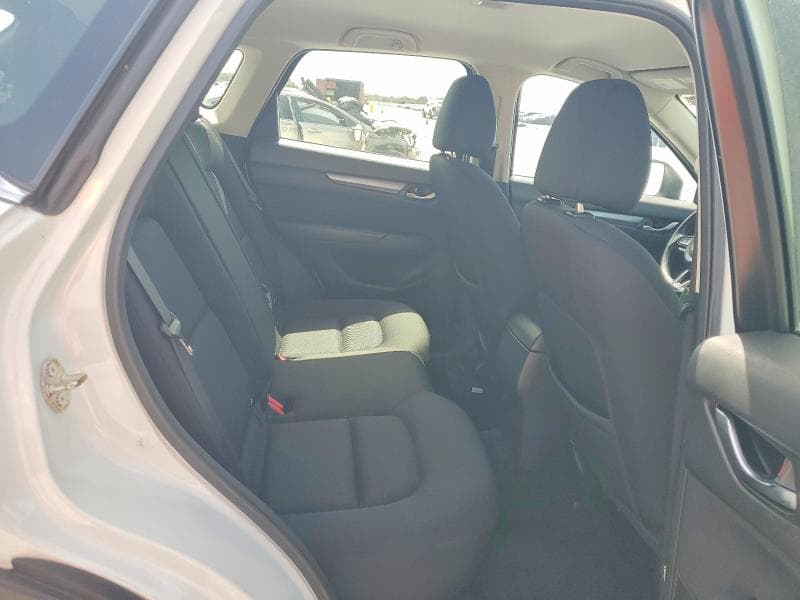 2017 MAZDA CX-5 SPORT 10