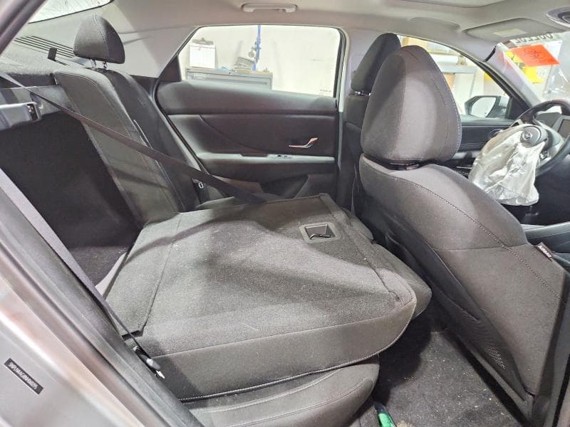 2022 HYUNDAI ELANTRA SEL 10