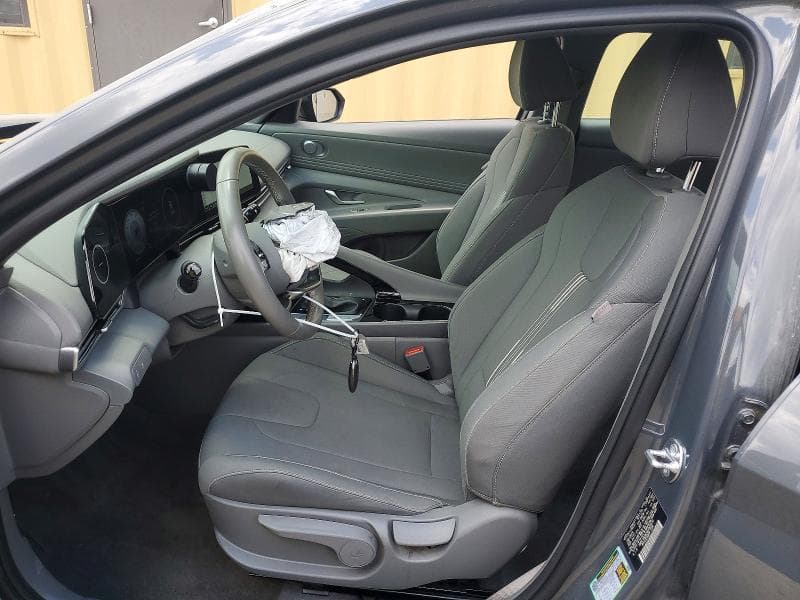 2025 HYUNDAI ELANTRA SEL 7