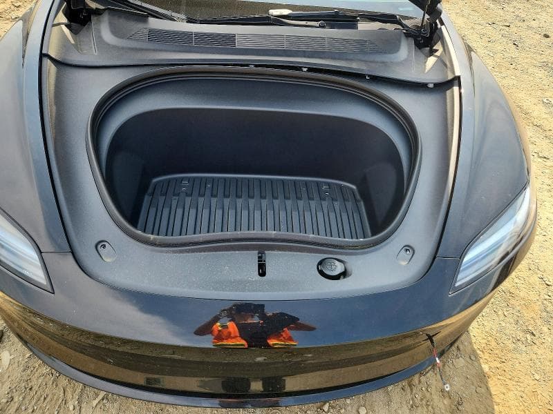 2025 TESLA MODEL 3 11