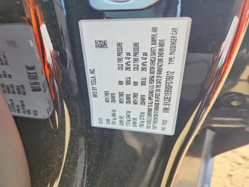 2025 TESLA MODEL 3 12