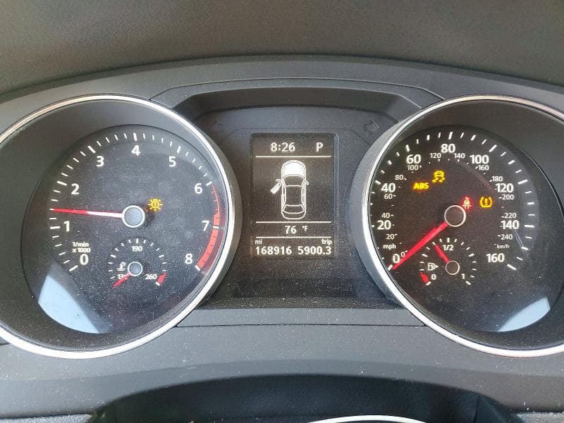 2017 VOLKSWAGEN JETTA SE 9