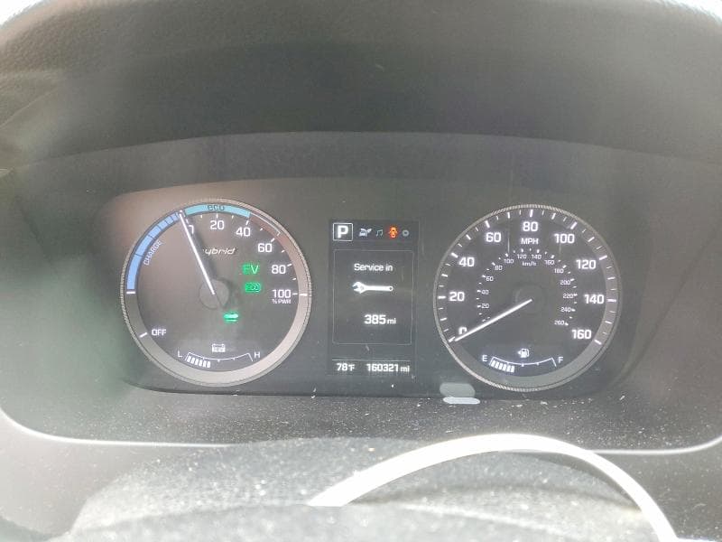 2017 HYUNDAI SONATA HYBRID LIMITED 9