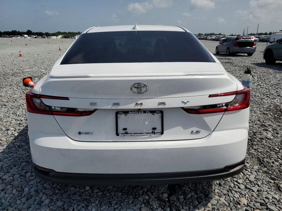 2025 TOYOTA CAMRY LE 6