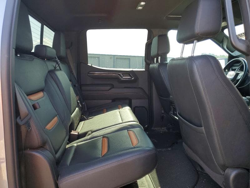 2024 GMC SIERRA K1500 AT4 10