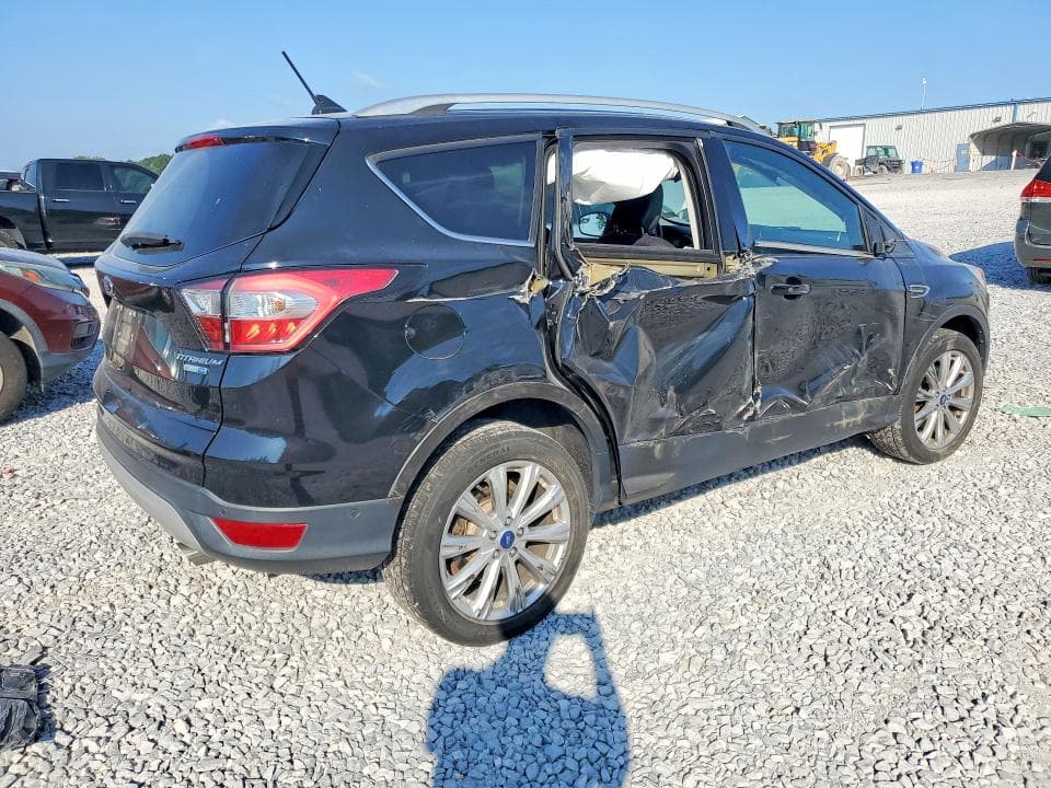 2018 FORD ESCAPE TITANIUM 3