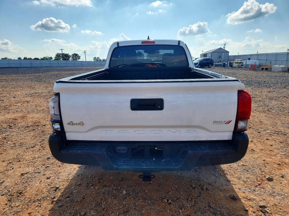 2018 TOYOTA TACOMA SR SR 6