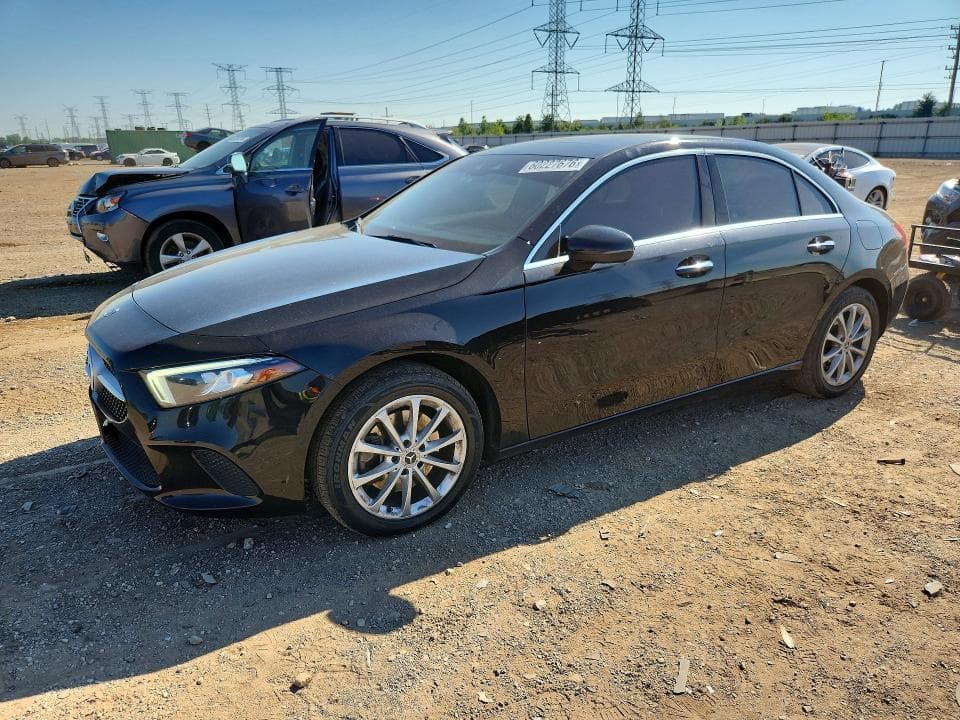 2019 MERCEDES-BENZ A 220 4MATIC - 1