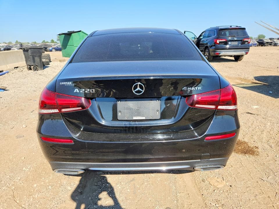 2019 MERCEDES-BENZ A 220 4MATIC 6