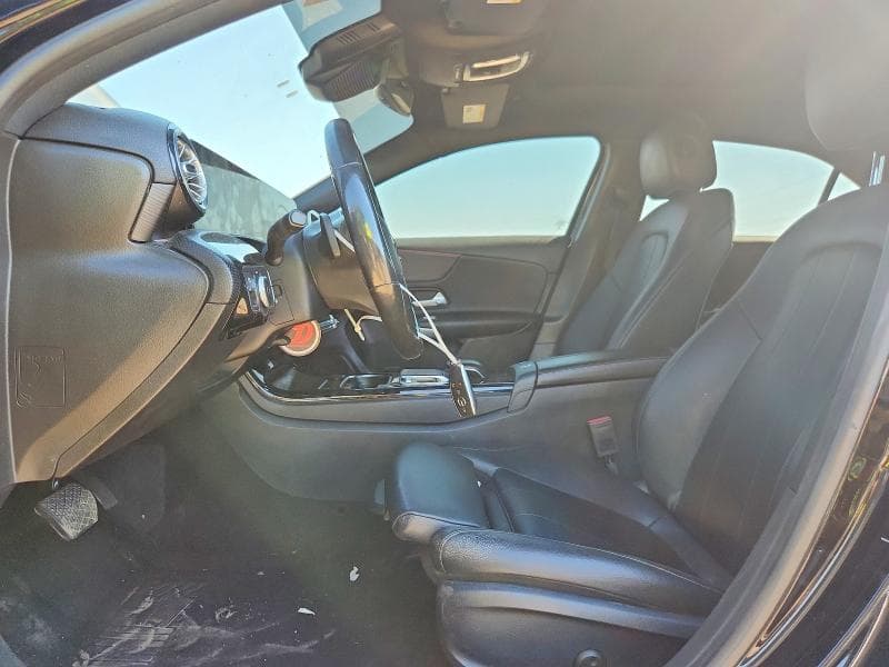 2019 MERCEDES-BENZ A 220 4MATIC 7