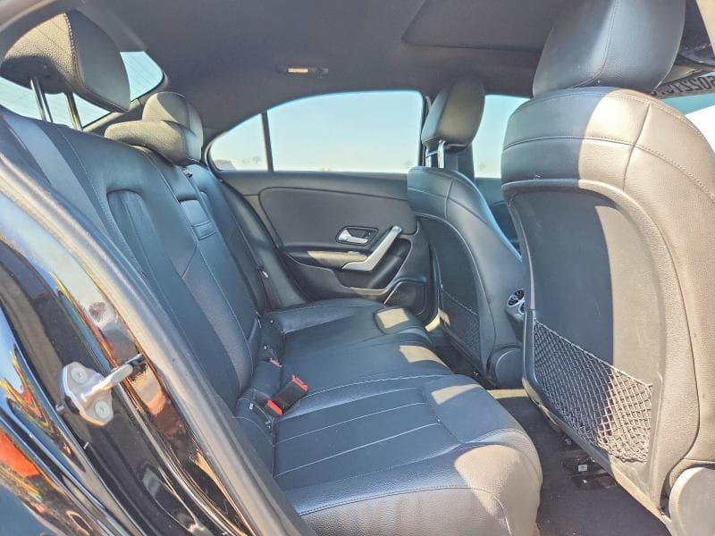 2019 MERCEDES-BENZ A 220 4MATIC 10
