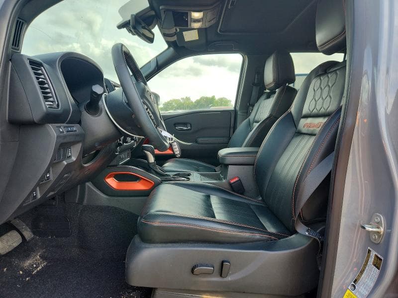 2024 NISSAN FRONTIER PRO-4X 7