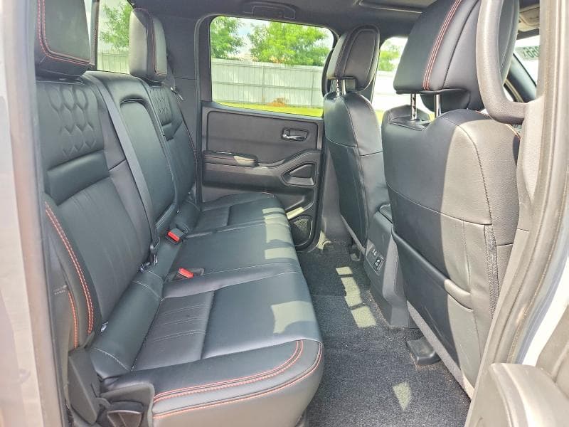 2024 NISSAN FRONTIER PRO-4X 10