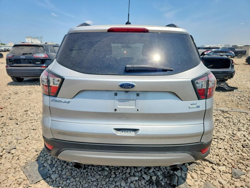 2018 FORD ESCAPE SE 6