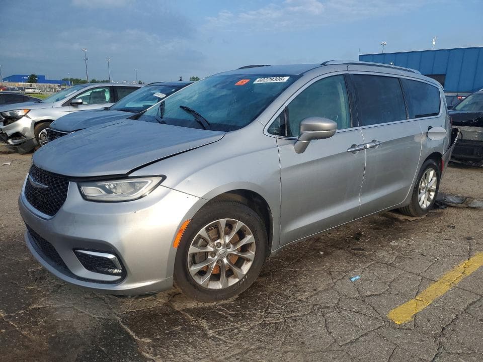 2021 CHRYSLER PACIFICA TOURING L 1