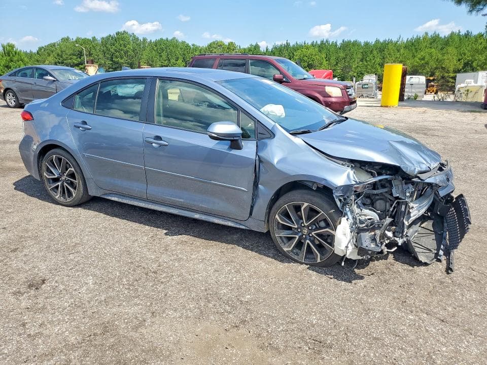 2020 TOYOTA COROLLA SE SE 4